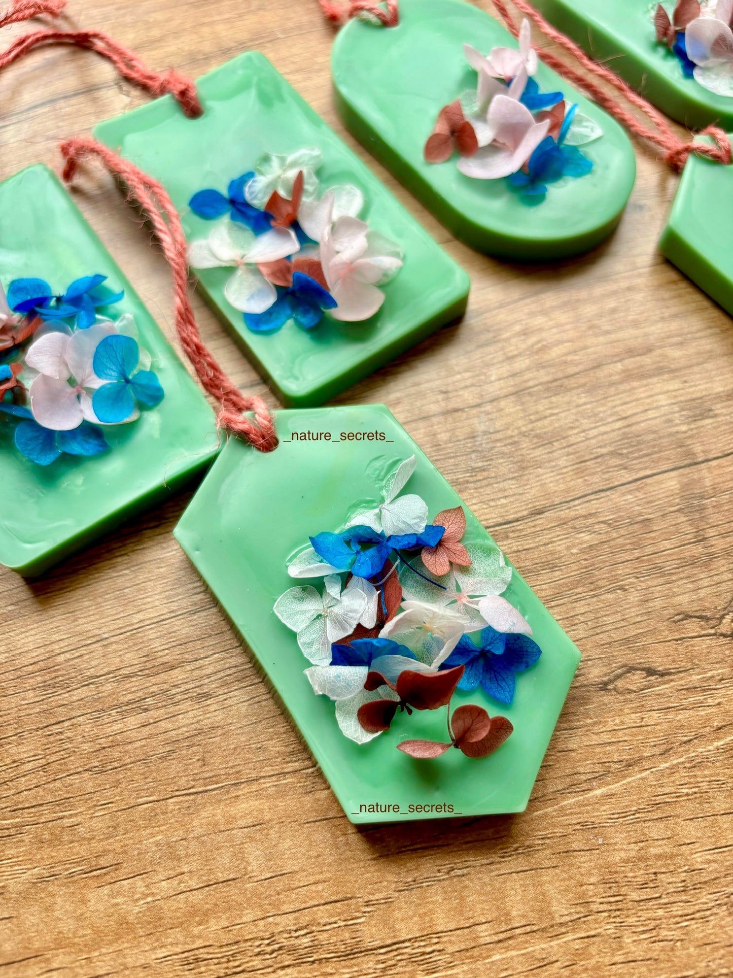 FLORAL WAX SACHET