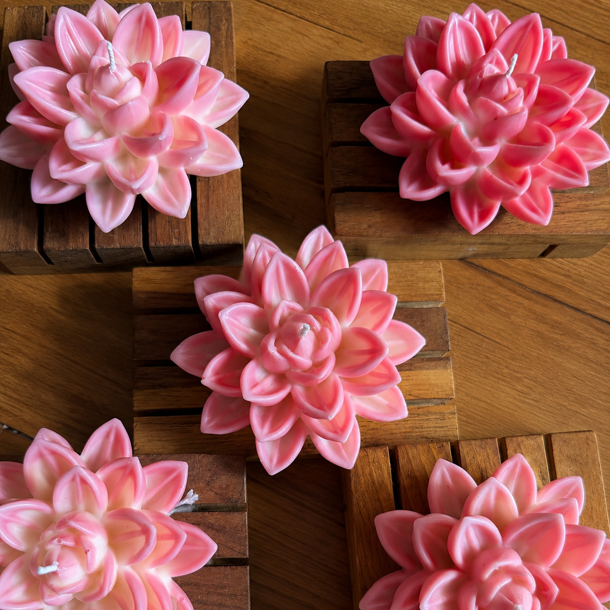 LOTUS FLOWER CANDLE